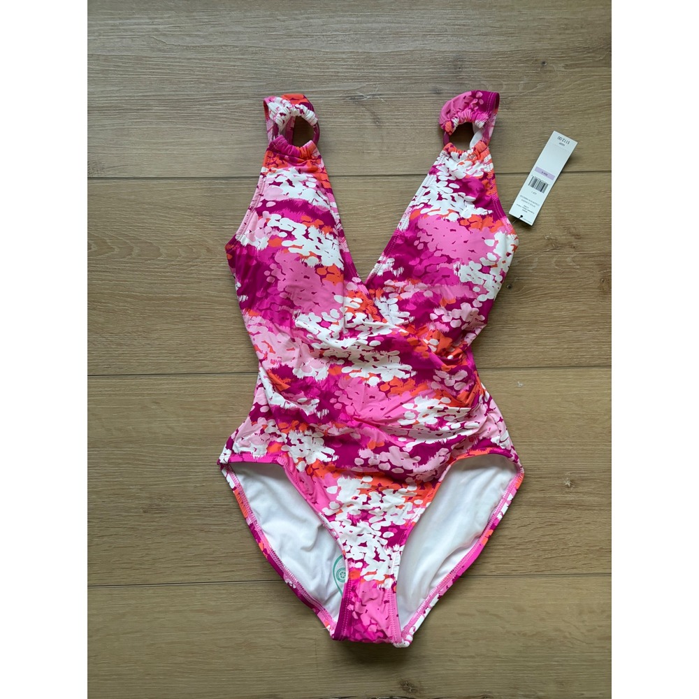 Carmen‎ Marc Valvo Hibiscus Floral One Piece Swimsuit Pink Orange Size 6 $112